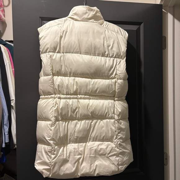 NWOT Columbia Women's Puffect Mid Vest - Picture 10 of 10